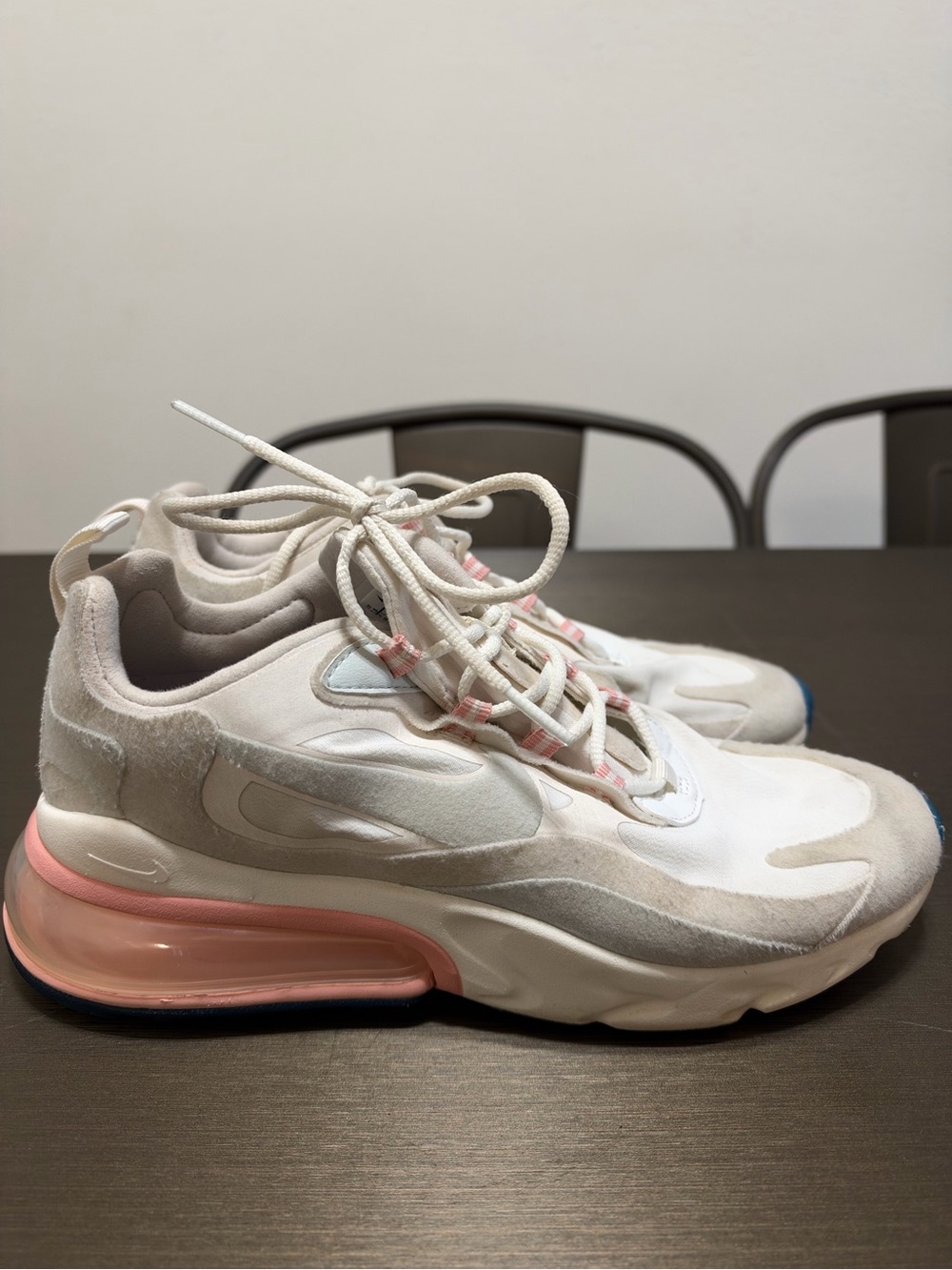 Nike Airmax 270 Women's  Sneakers-size 7.5